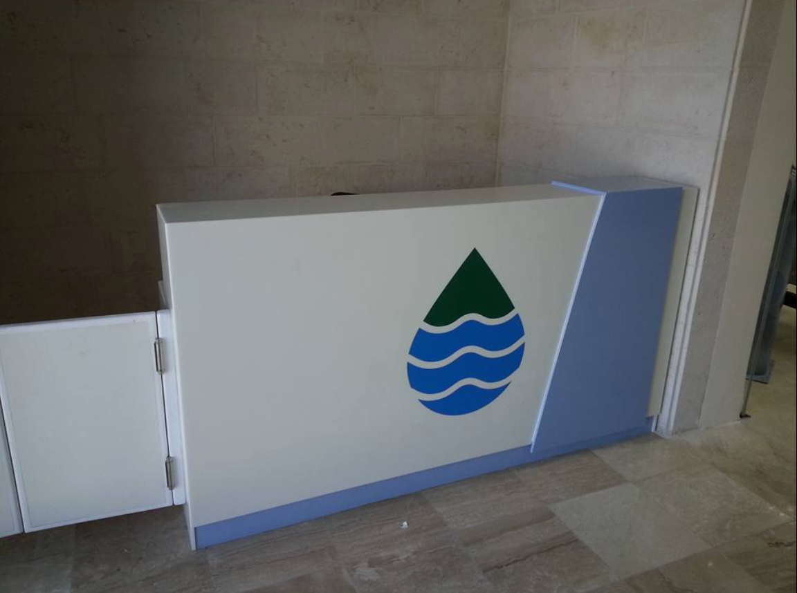 Photo of beautifully arranged food